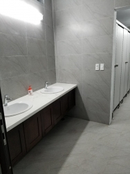 Khu vệ sinh của nhà hàng